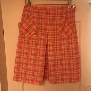 Retro pink skirt